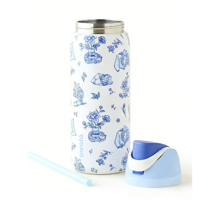 Owala UO Exclusive Delft Cat Print FreeSip 32 oz Water Bottle
